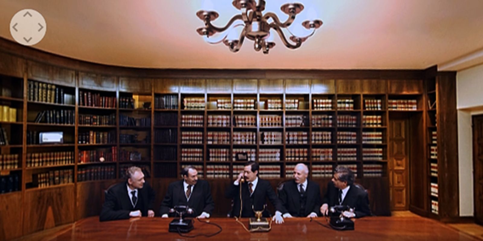 Alfonso XIII hace la primera llamada transatlántica a EEUU. Captura del vídeo 360º El Pimer Rascacielos, de Havas y New Horizons Vr para Fundación Telefónica.