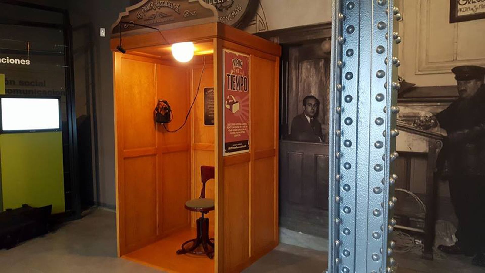 El primer rascacielos, la cabina. © Telefónica/Havas