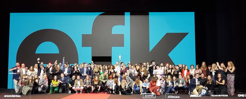 Premios Eficacia 2024_premiados_foto de familia